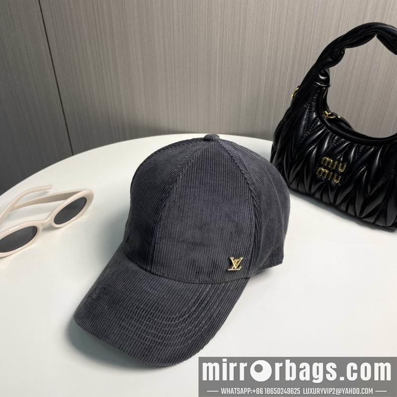 Replica LV cap dx113
