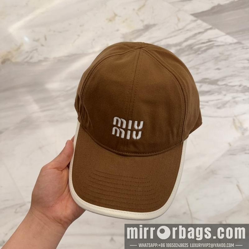 Replica Miumiu Cap dx36