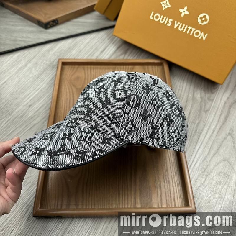 Replica LV cap 071205