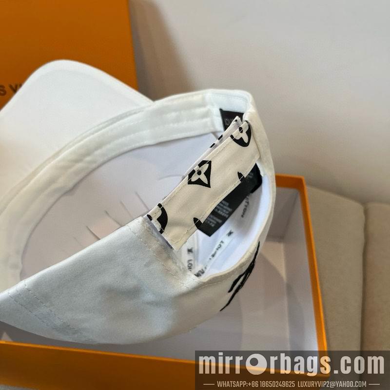 Replica LV cap dx38