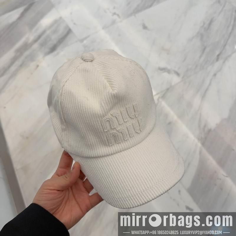 Replica Miumiu Cap dx37