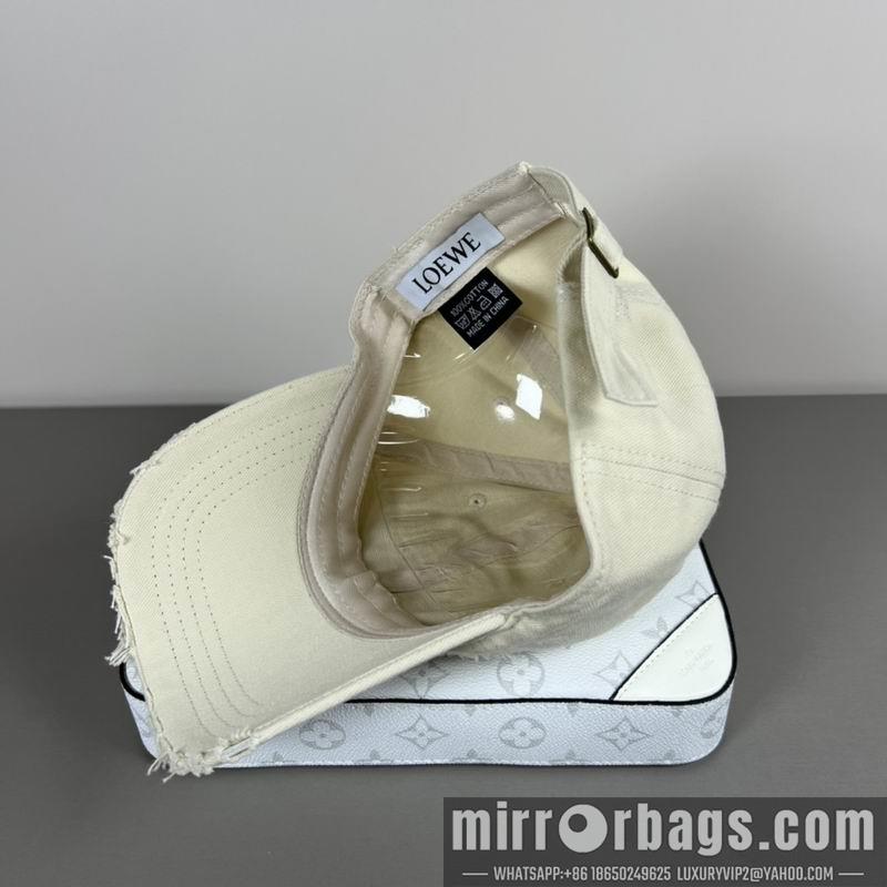 Replica Loewe cap dx42