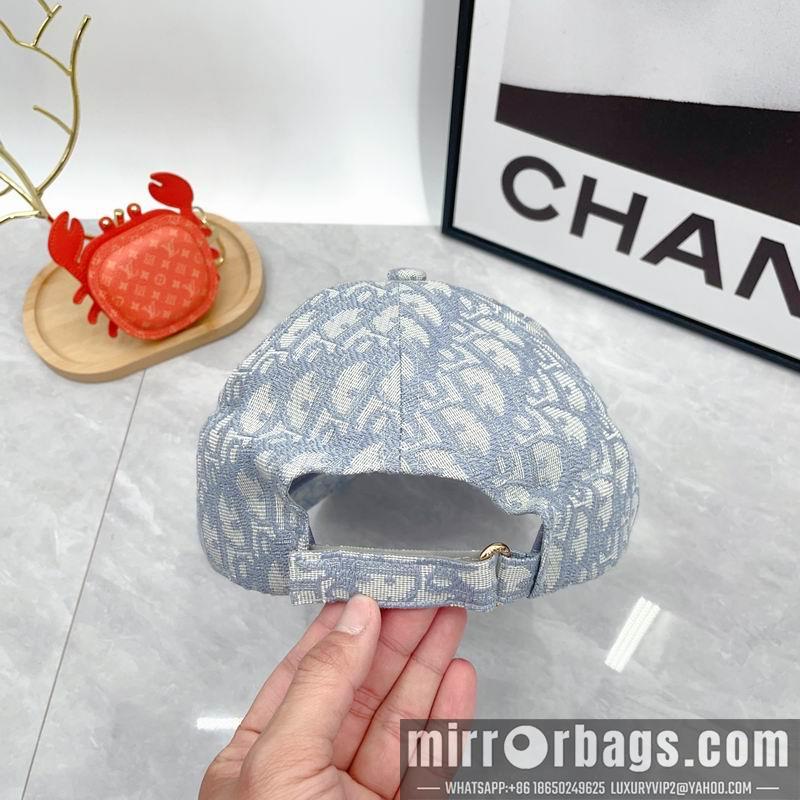 Replica Dior cap dx08