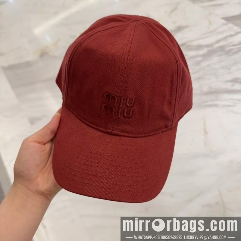 Replica Miumiu Cap dx35