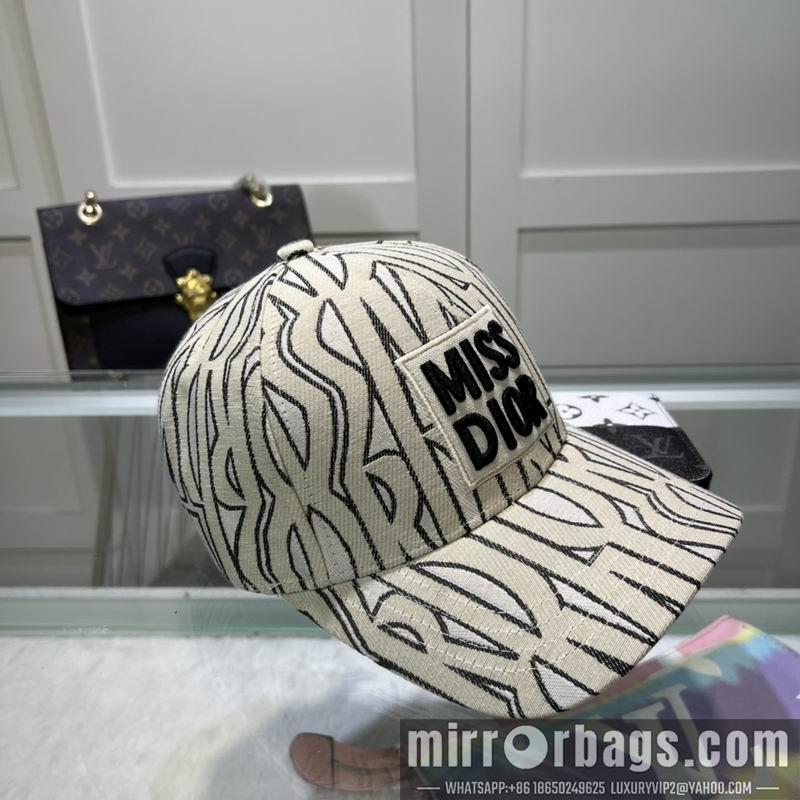 Replica Dior cap dx68