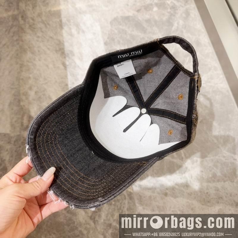 Replica Miumiu cap 090602