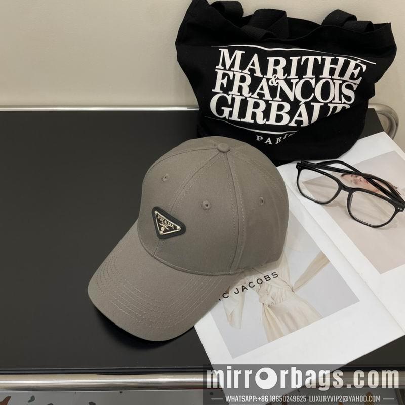 Replica Prada cap 042809