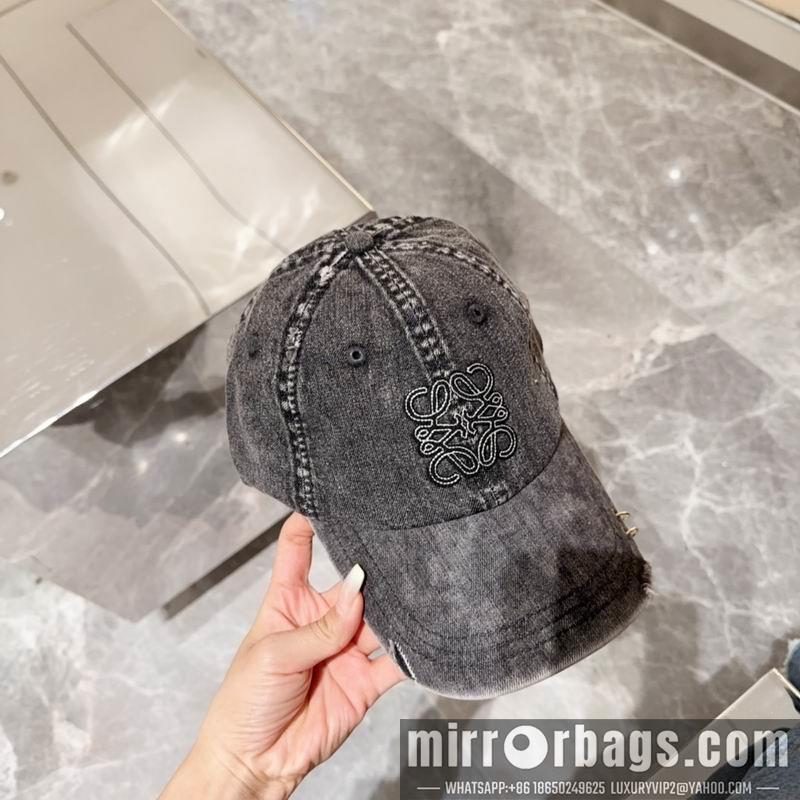 Replica Loewe cap 072201