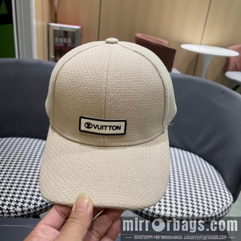 Replica LV cap 010701