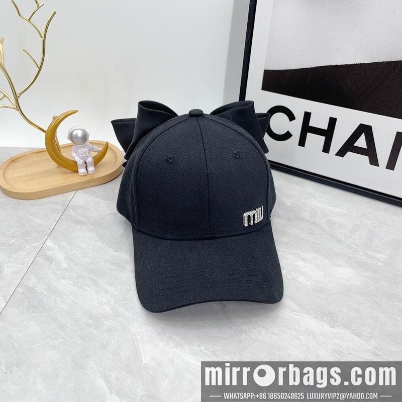 Replica Miumiu cap dx08