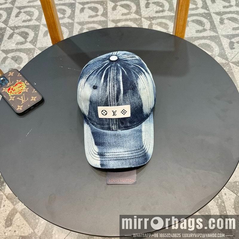 Replica LV cap 042809
