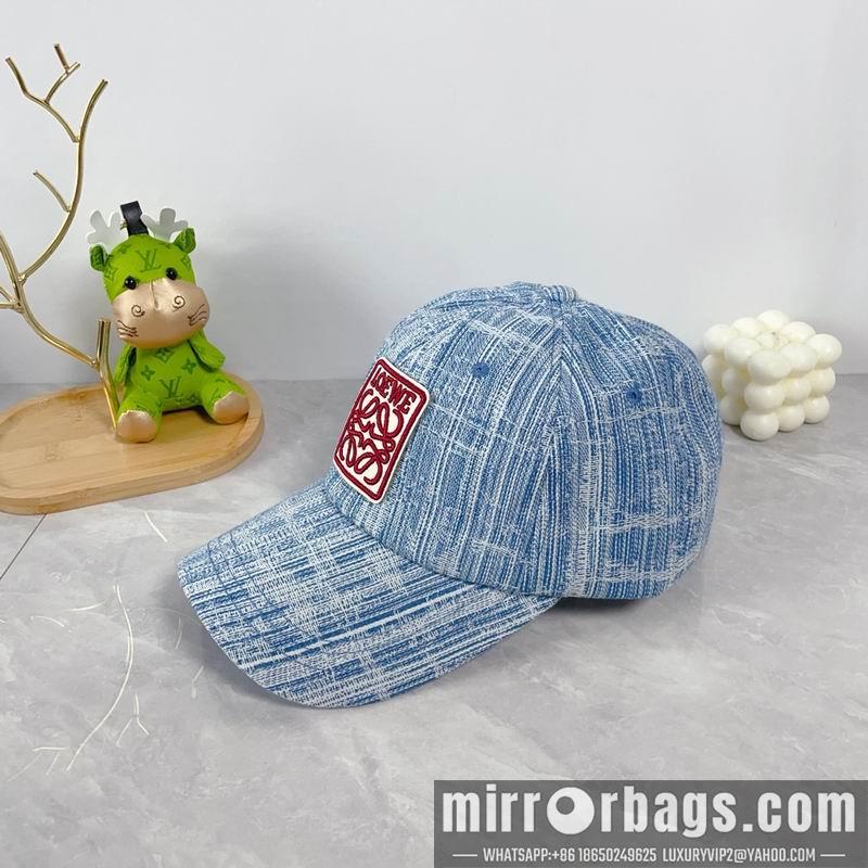 Replica Loewe cap dx27