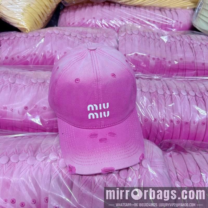 Replica Miumiu Cap dx42
