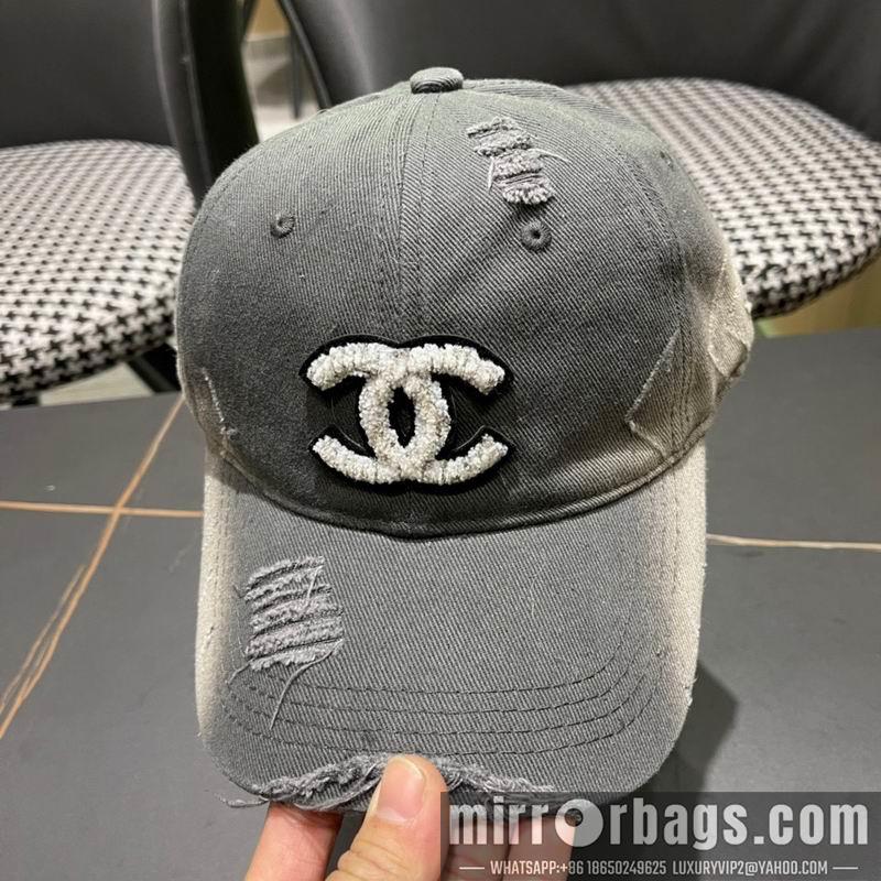 Replica Chanel cap 082602