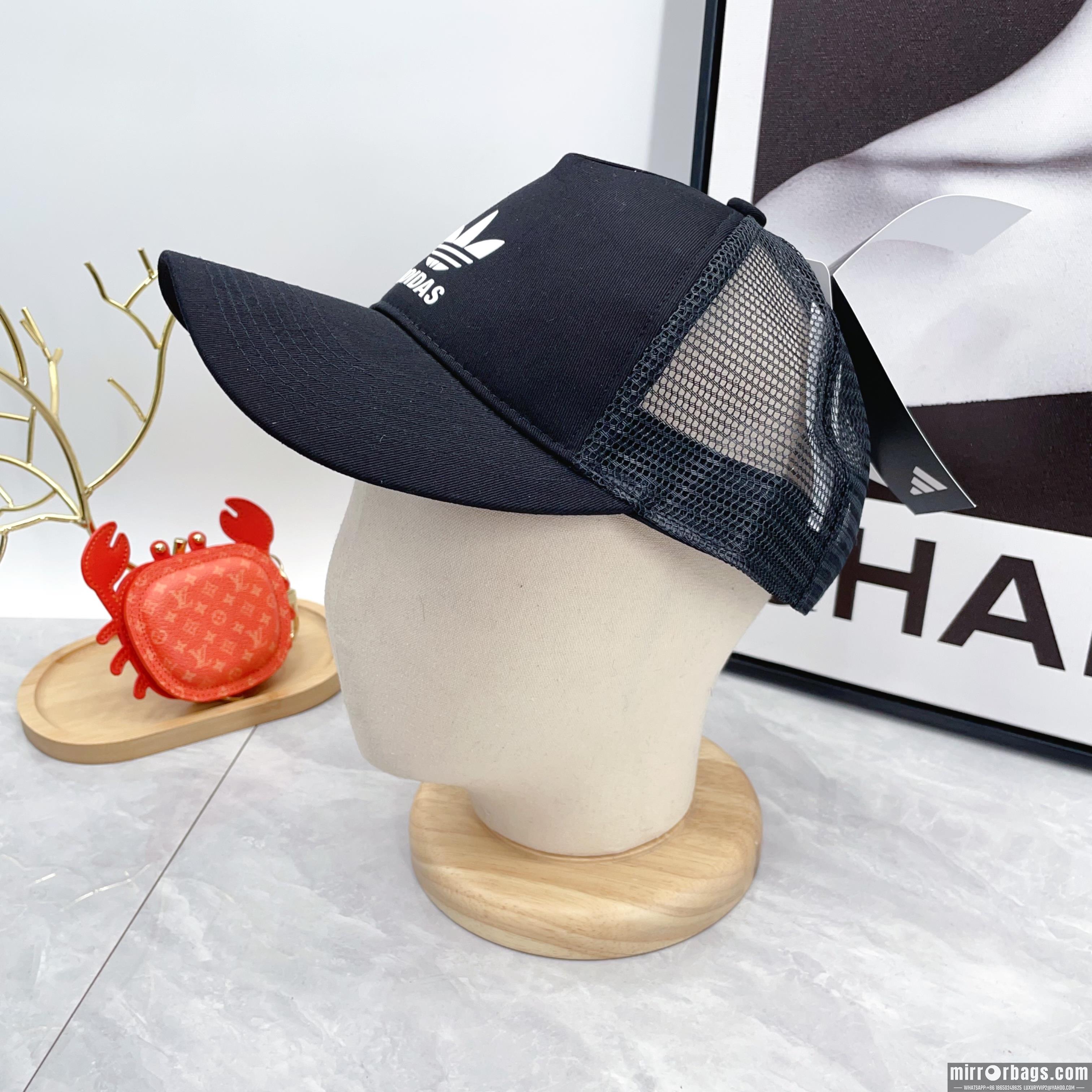 Replica Adidas cap dx02