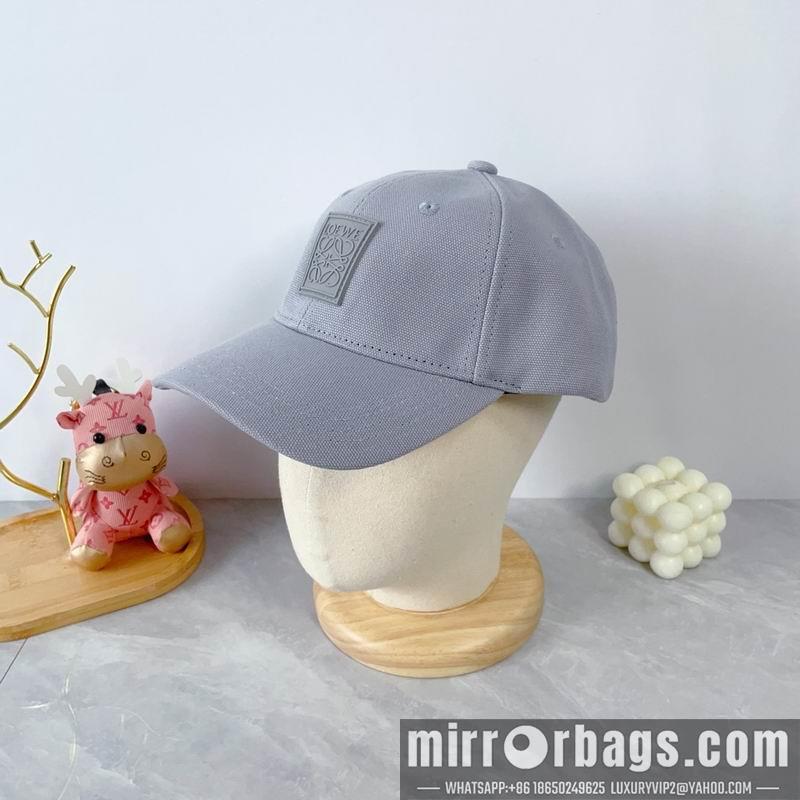 Replica Loewe cap dx20