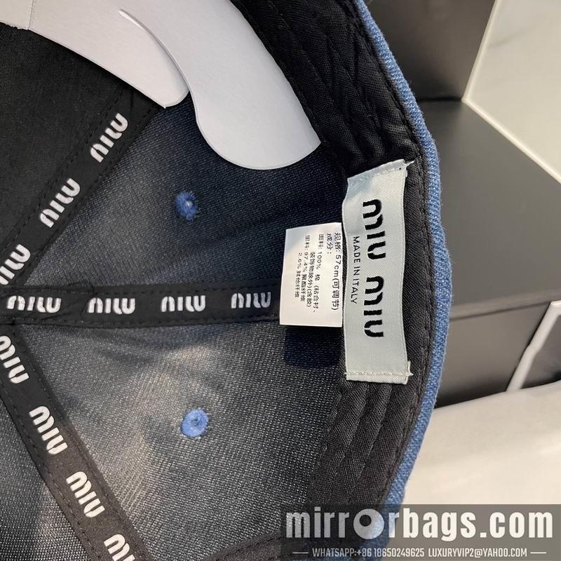 Replica Miumiu cap dx29