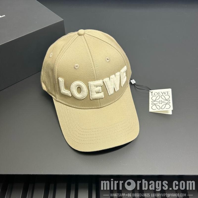 Replica Loewe cap dx39