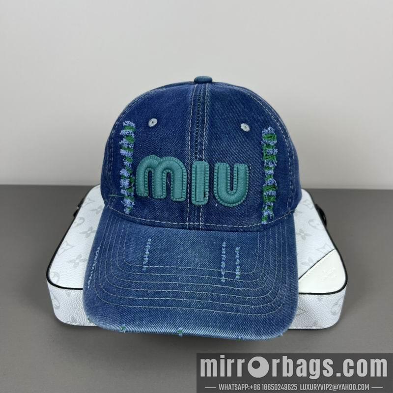 Replica Miumiu cap dx15