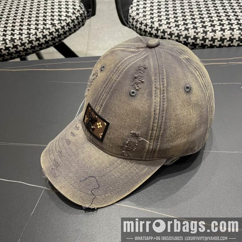 Replica LV cap 081005