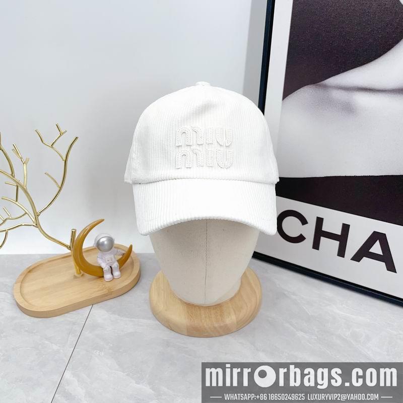 Replica Miumiu Cap dx34