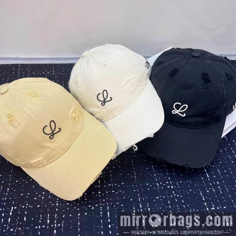 Replica Loewe cap dx18