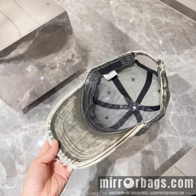 Replica Prada Hat dx11