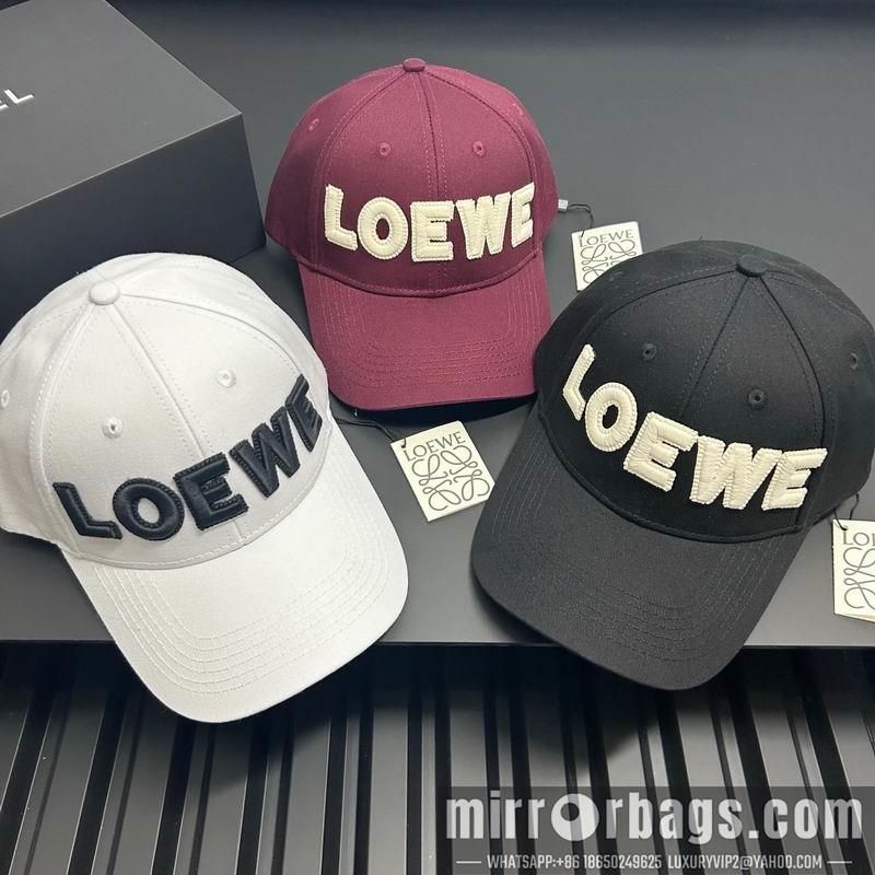 Replica Loewe cap dx39
