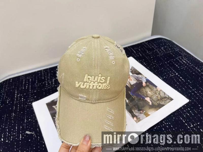 Replica LV cap dx109