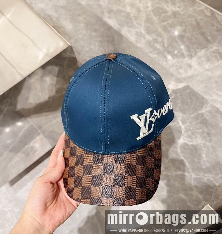 Replica LV cap 071303