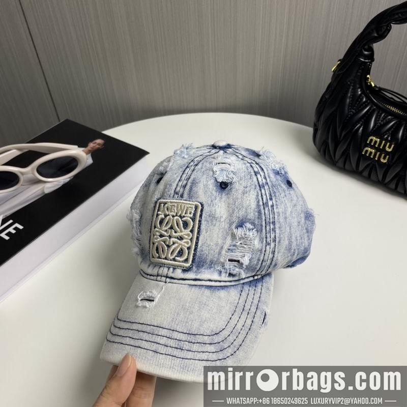 Replica Loewe cap dx50