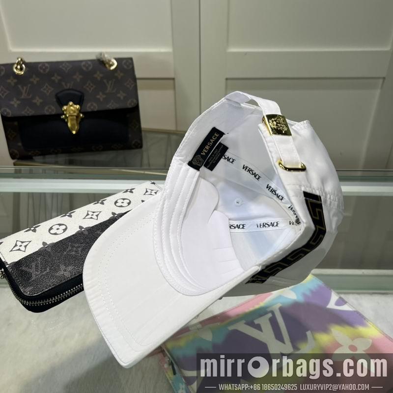 Replica Versace cap dx07
