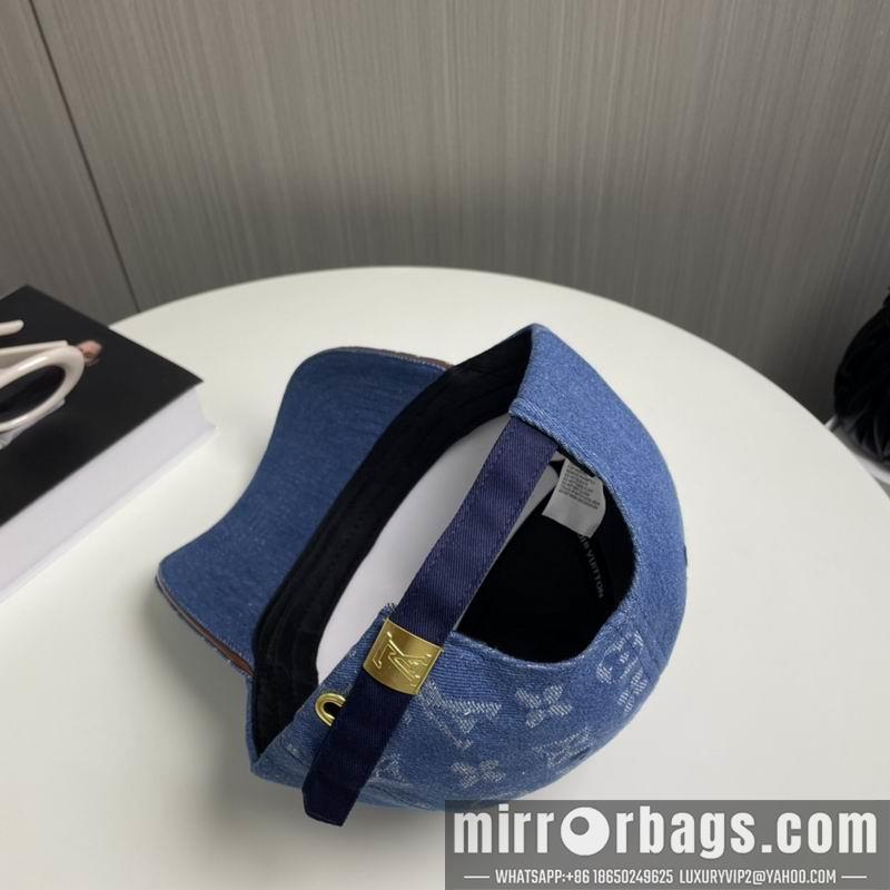 Replica LV cap dx95