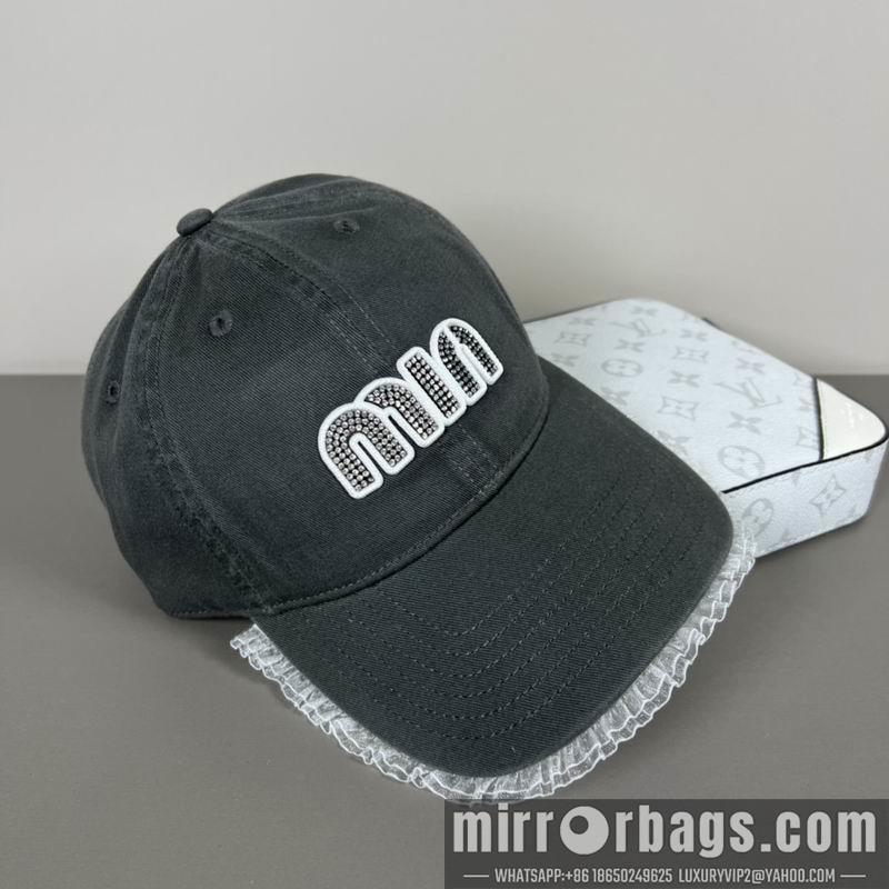 Replica Miumiu cap dx14