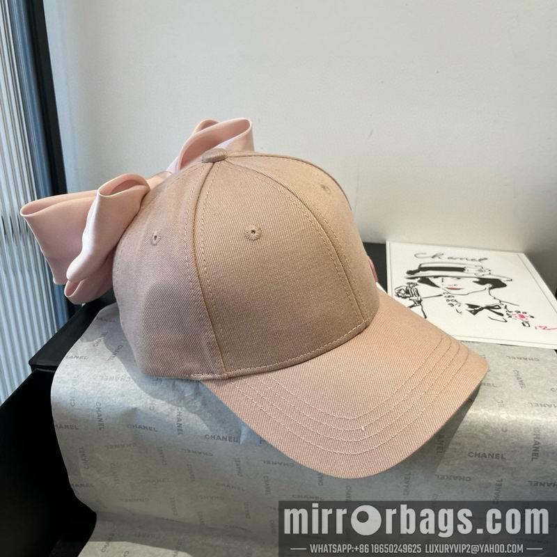 Replica Miumiu cap dx06