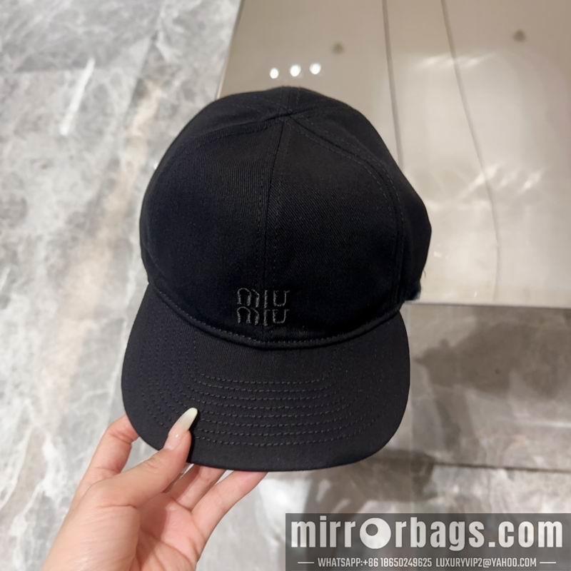 Replica Miumiu cap 072301