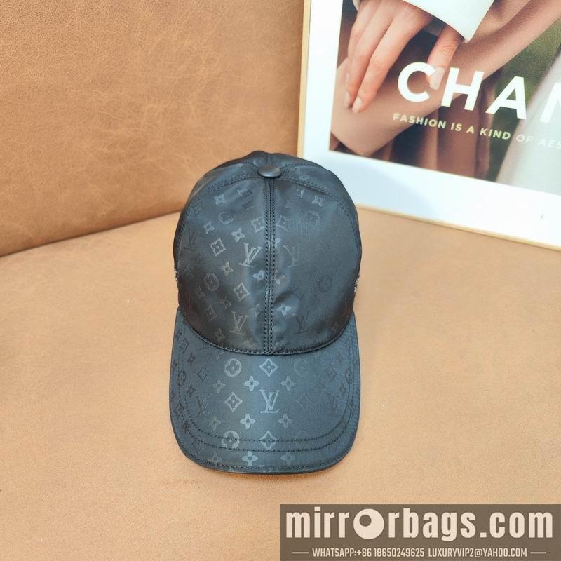 Replica LV Hat dx108