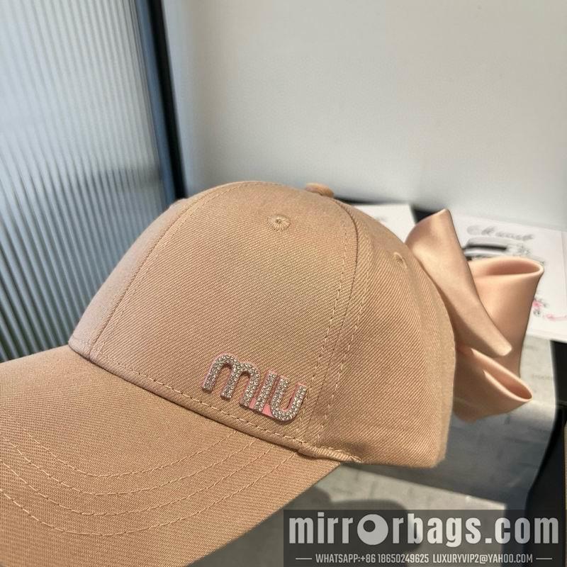 Replica Miumiu cap dx06