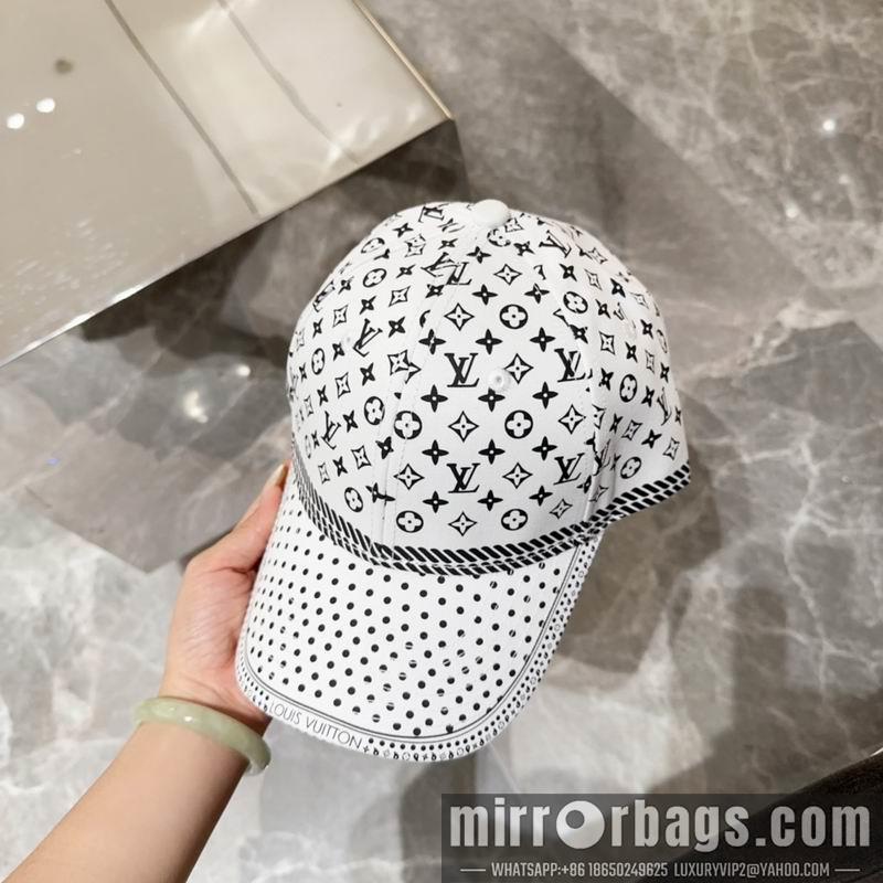 Replica LV Hat 072806