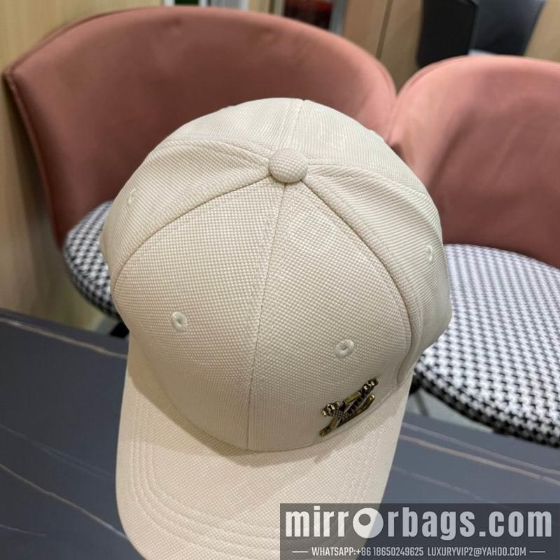 Replica LV cap 072803