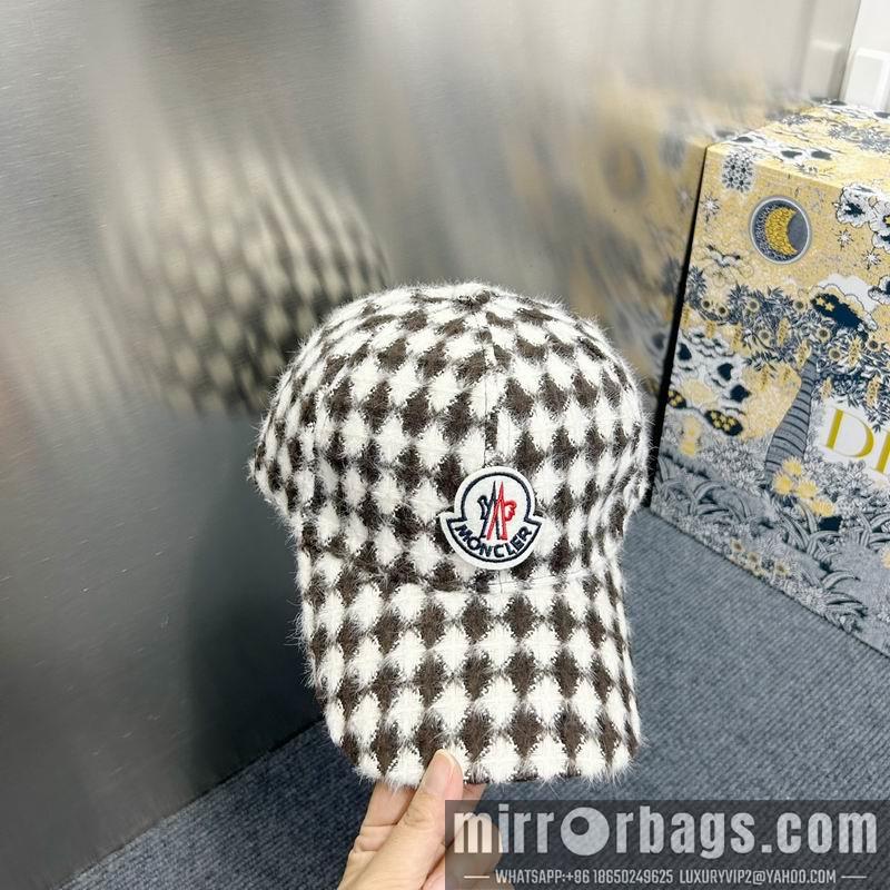 Replica Moncler cap dx11