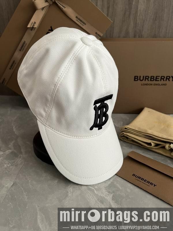 Replica Burberry cap dx40