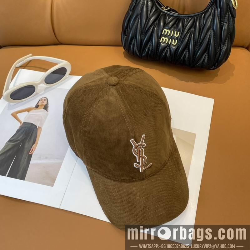 Replica YSL cap dx26