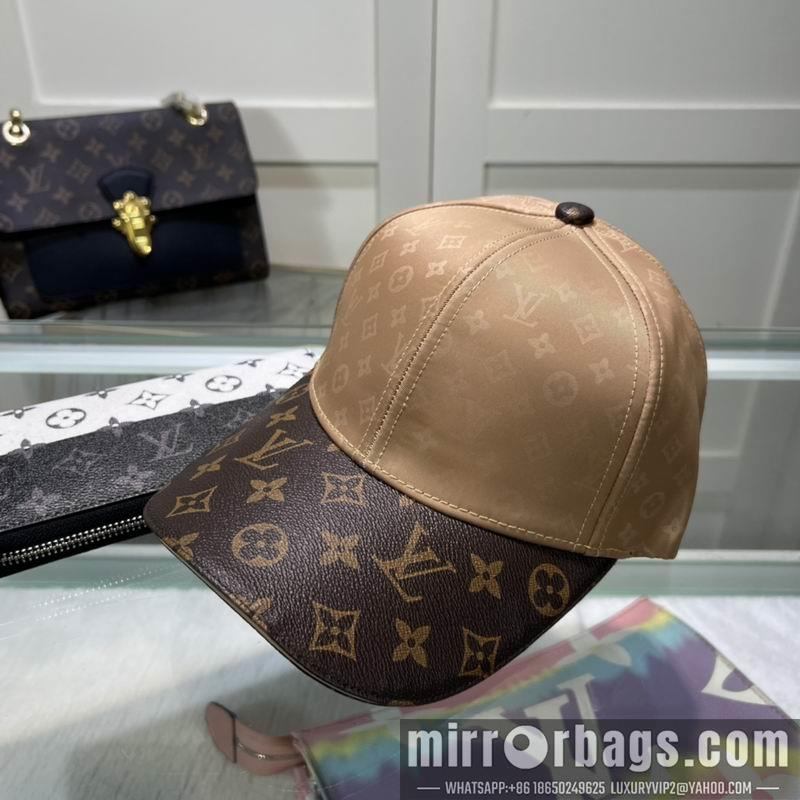 Replica LV cap dx13