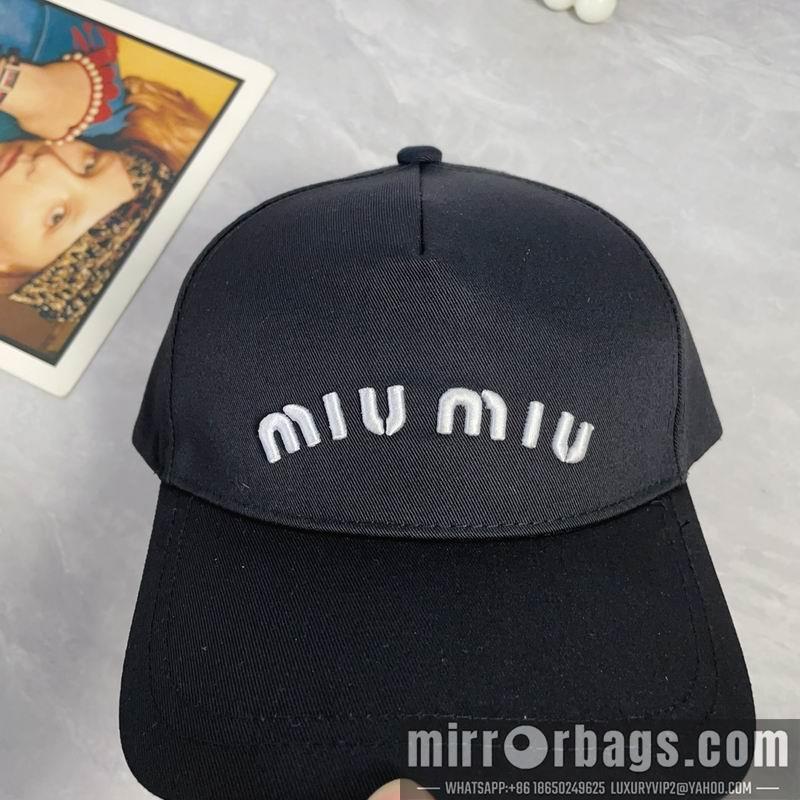 Replica Miumiu cap dx45
