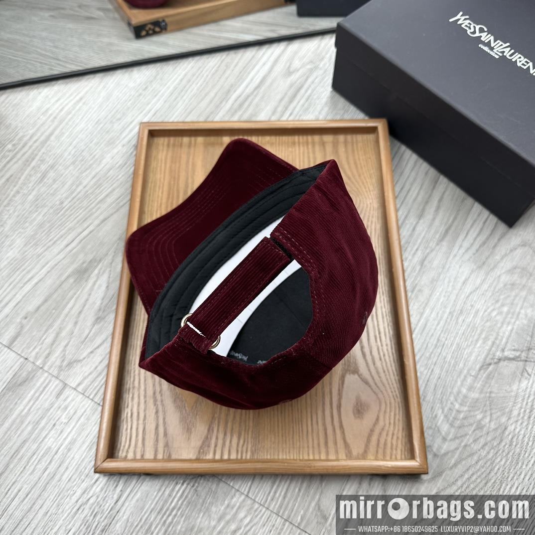 Replica YSL cap 080201