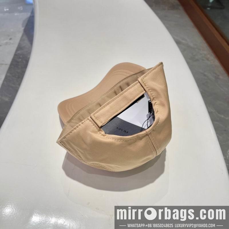 Replica Prada cap 040205