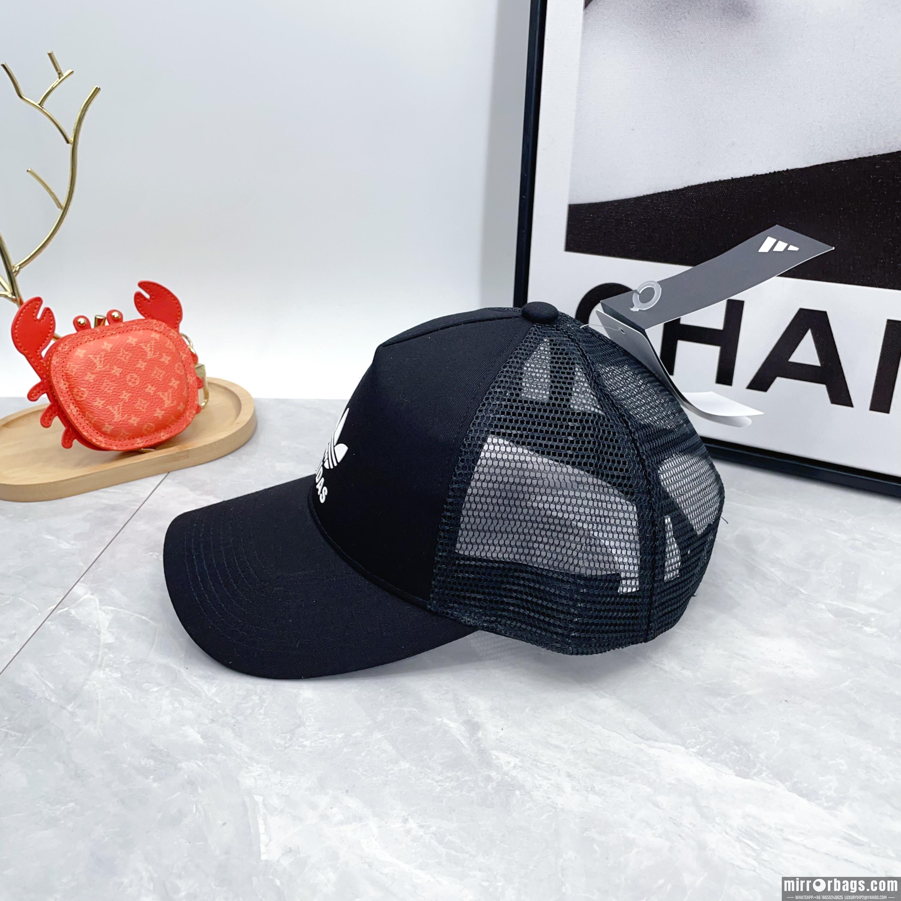 Replica Adidas cap dx02