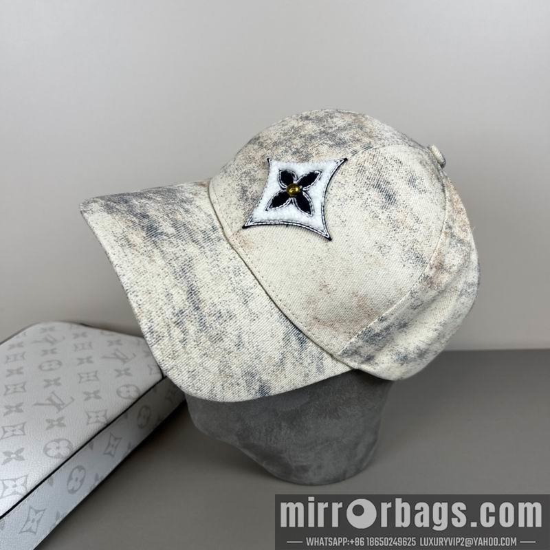 Replica LV cap dx17