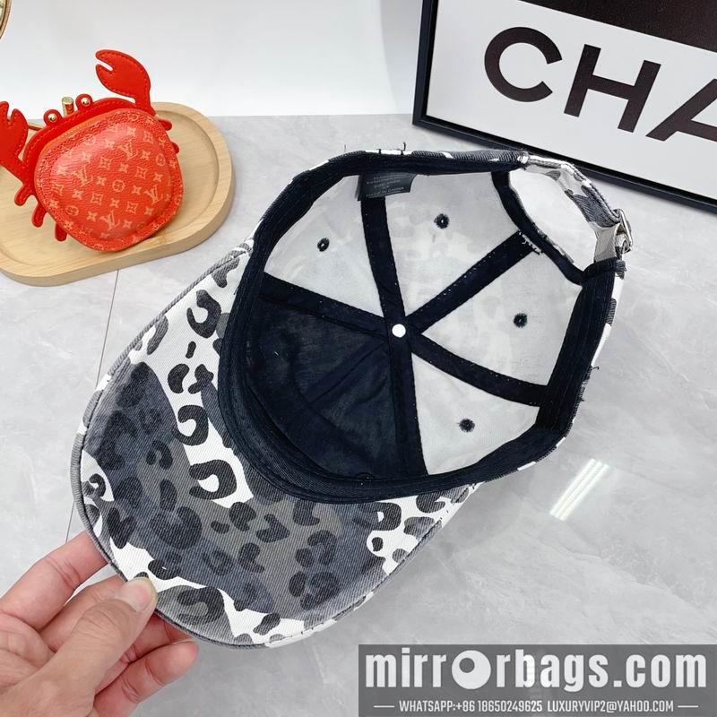Replica MM6 cap dx27